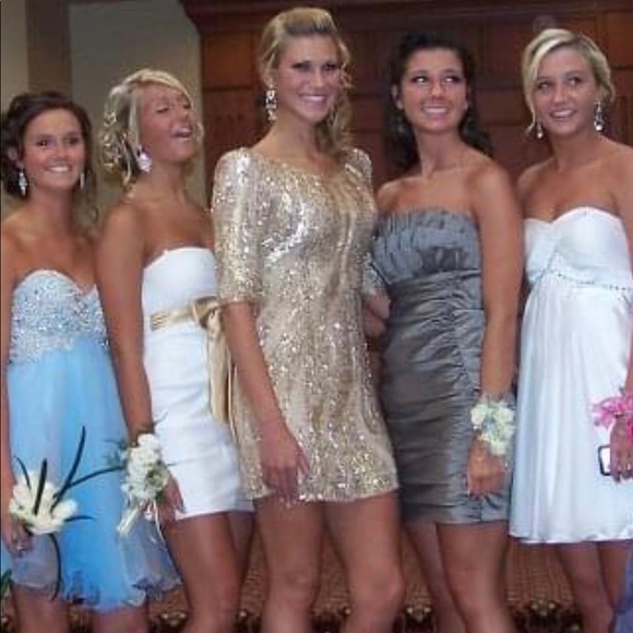 Adrianna Papell Gold Sequins Mini Dress ( 4 ) - Picture 4 of 8